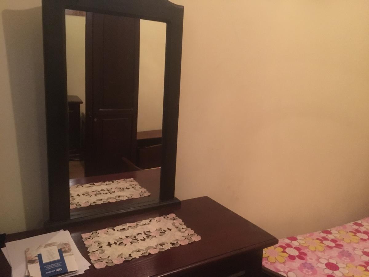 Duru'S Apartment With 3 Bedrooms Батуми Екстериор снимка